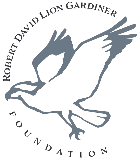Foundation awarded $10,500 by  the Robert David Lion Gardiner Foundation to fund publication "Artists and Immigrants"